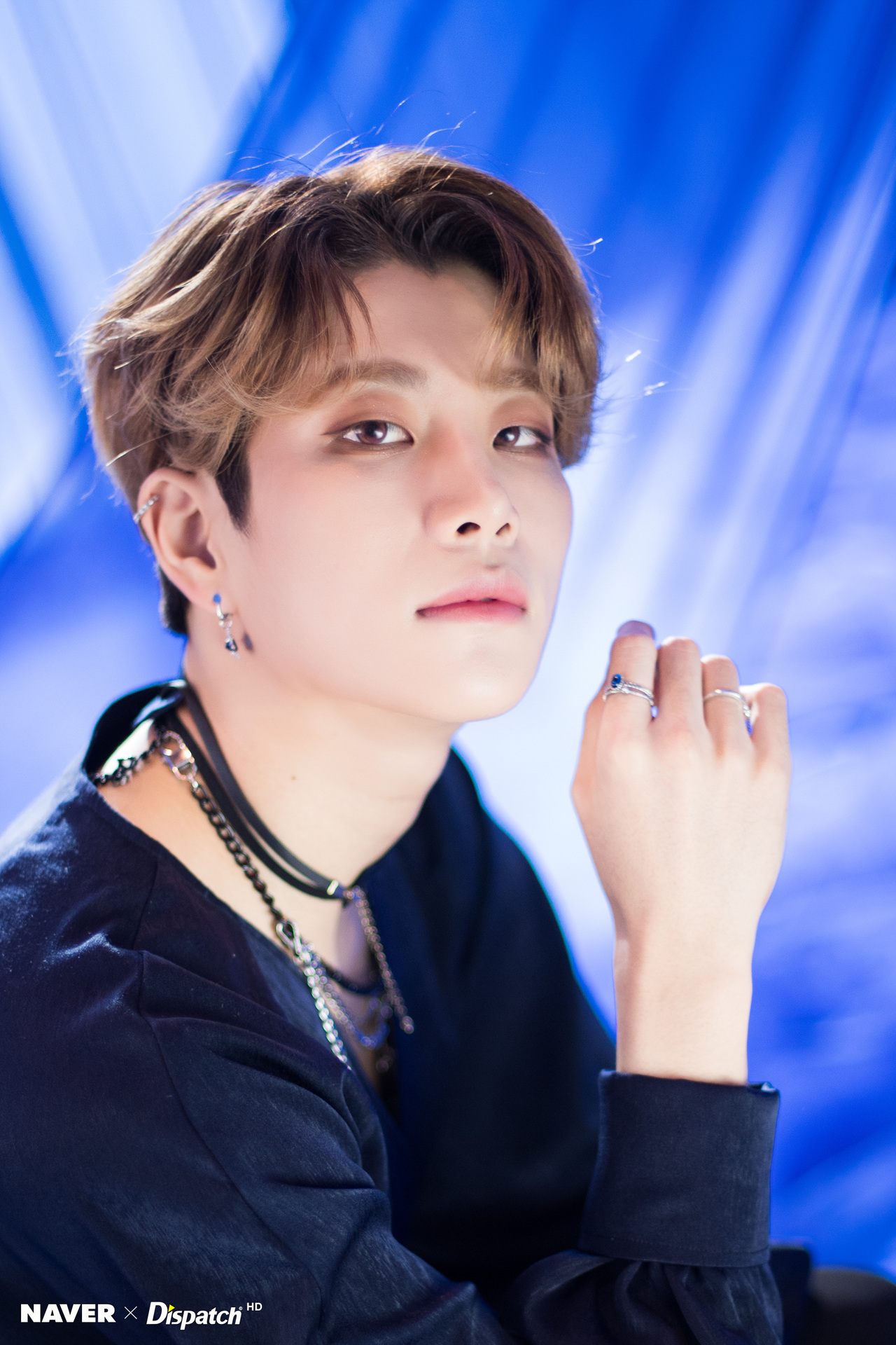 【期間限定】 ASTRO(MJ-キム・ミョンジュン): ALBUM♪ PHOTO ♪K-POP カード・カードストック