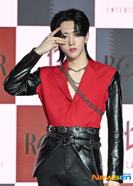 E'LAST(WON HYUK-ウォン・ヒョク): ♪K-POP PHOTO ALBUM♪