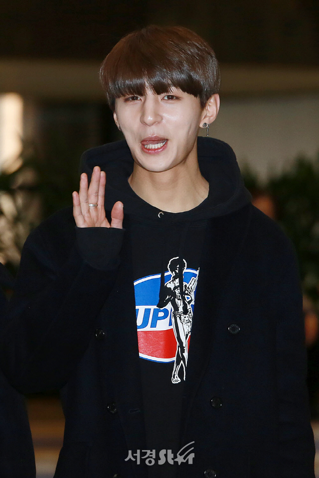 Golden Child(Y-チェ・ソンユン): ♪K-POP PHOTO ALBUM♪